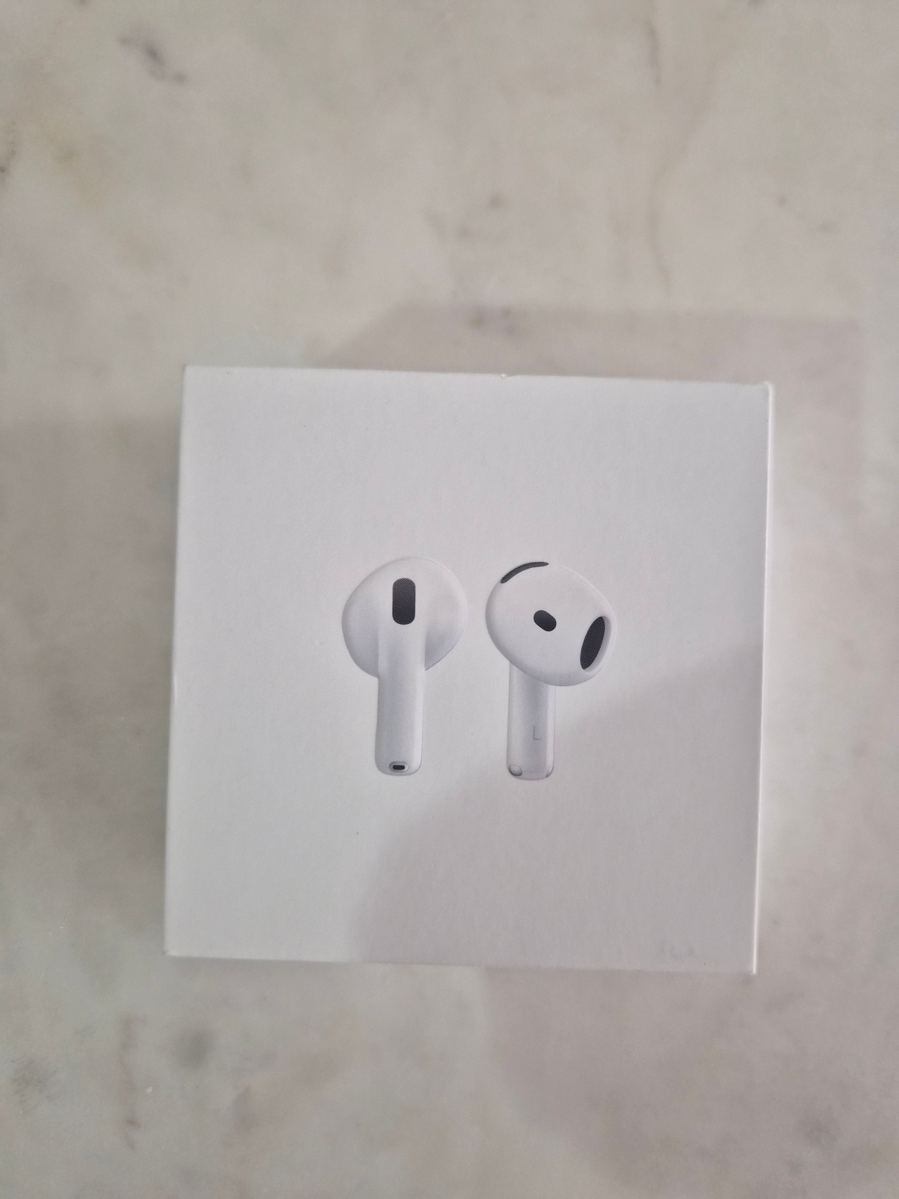 AirPods 4 Wireless Earbuds, Bluetooth Headphones, with Active Noise Cancellation