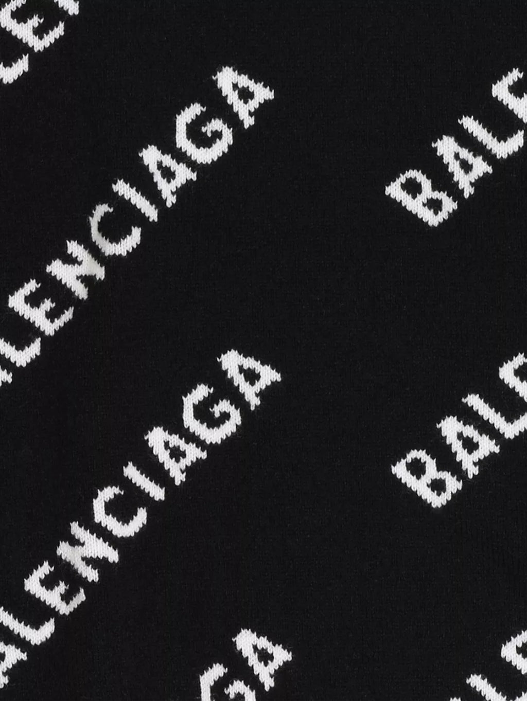 B Sweater Logo All