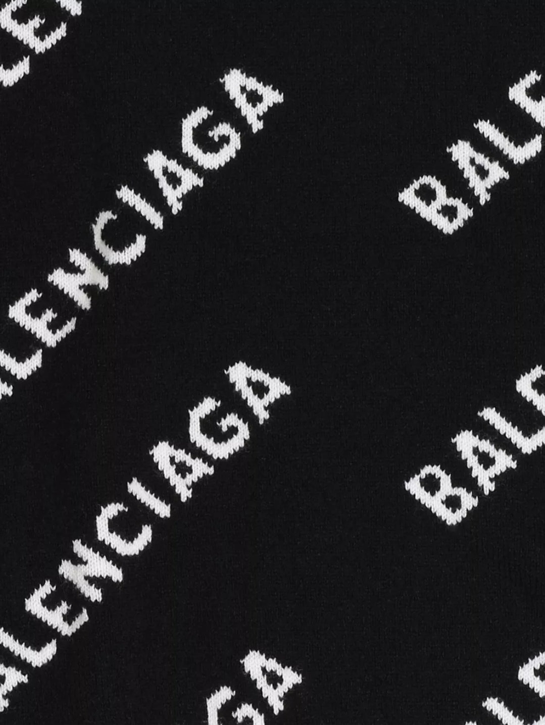 B Sweater Logo All